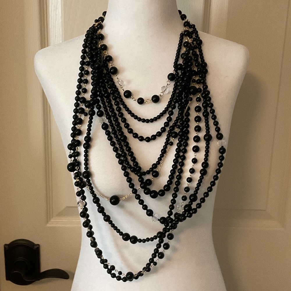 Elegant Black Beaded Necklace